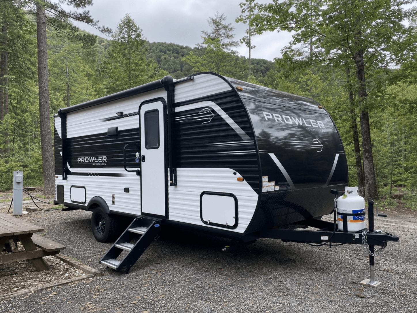 Compact Family-Friendly Travel Trailer